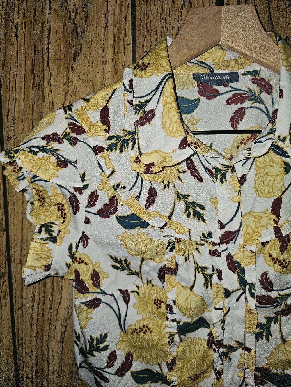 MODCLOTH Floral Ruffle Hem Cap Sleeve Collared Button Down - XS - Picture 5 of 7